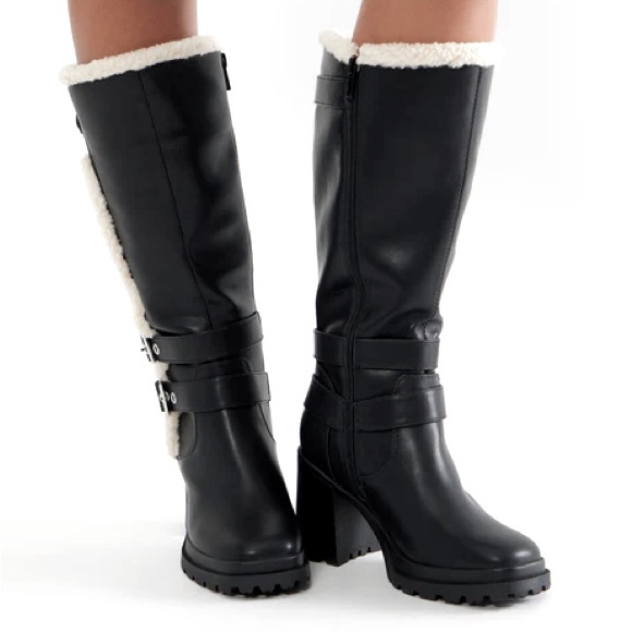 Soda Black Heeled Boots with Cream Trim - Picture 4 of 10